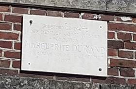 Une image contenant texte, bâtiment, brique, briquetage
Le contenu généré par l’IA peut être incorrect.